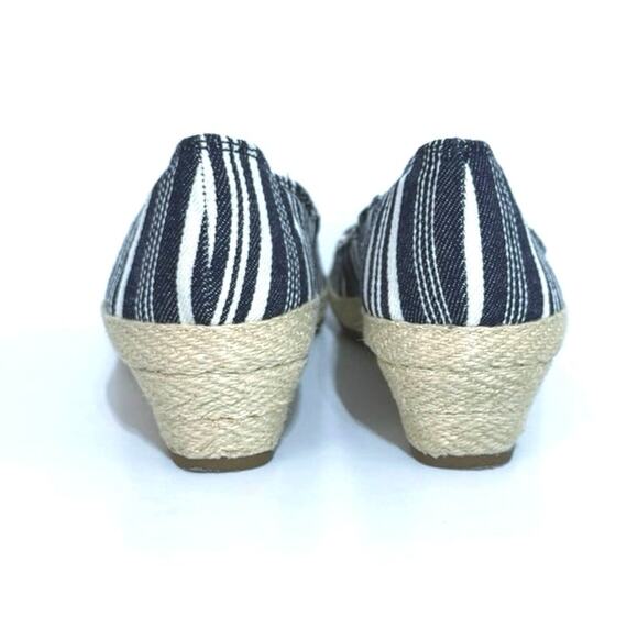 Lucky Brand Women’s Size 9 Tilly Indigo Stripe Espadrille Wedge Shoes - Picture 5 of 12